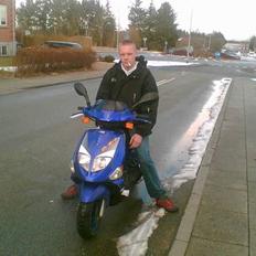 PGO Dr. big (en kammerats)