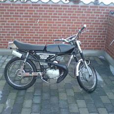 Yamaha  fs-1 4g solgt for 4000kr