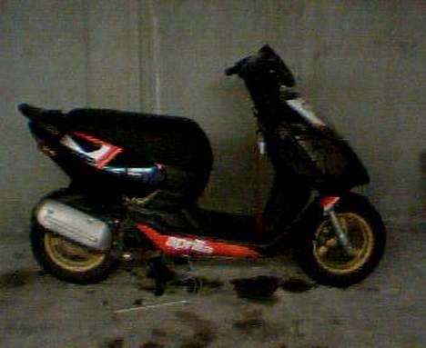 Aprilia Sonic SBK billede 2