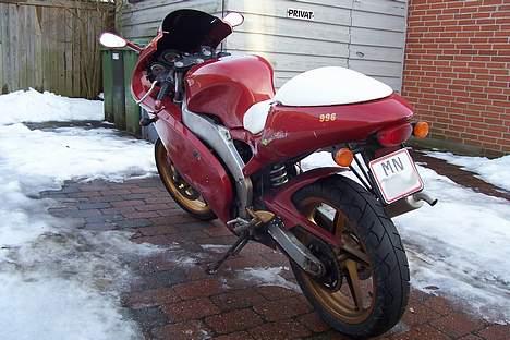 Aprilia RS50 - det er sq min nummerplade ;-)  MN     Michael Nørager billede 5