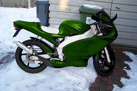 Aprilia RS50 - kan ikke finde ud af hvilken farve den skal have? billede 7