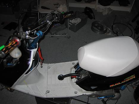 Yamaha Jog LyhneT 2 billede 3