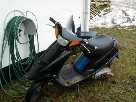 Yamaha Jog fs [Solgt]  - Sådan så den ud da jeg købte den for 3,5 billede 4