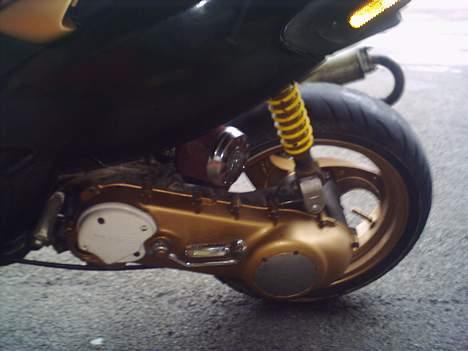 Piaggio Nrg mc3 Tilsalg SOLGT - Mhr filtret + varioskjoldet med blankpoleret detalje.. billede 3