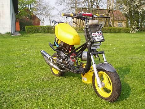 Yamaha Jog LC  BYTTET - Den er utrolig flot, den er dog ikke nyvasket.! billede 3