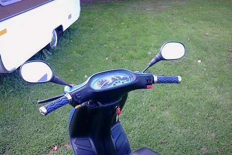 Piaggio Typhoon billede 2