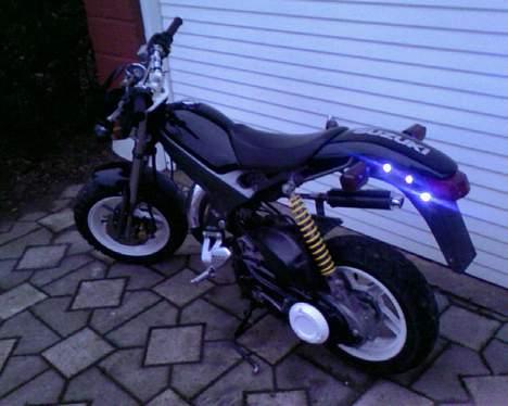 Suzuki street magic (solgt) billede 10