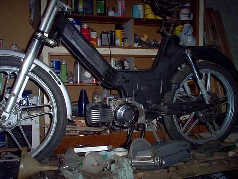 Puch maxi 1+2 gears projekt - det er overall status... som i kan se mangles der MEGET lidt billede 1