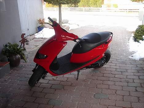 Suzuki Estilete *Solgt* billede 3