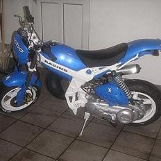 Suzuki street magic  solgt 