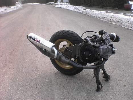 Aprilia aprilla sonic billede 2