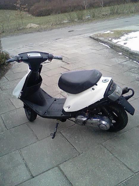 Yamaha JOG FS SOLGT billede 3