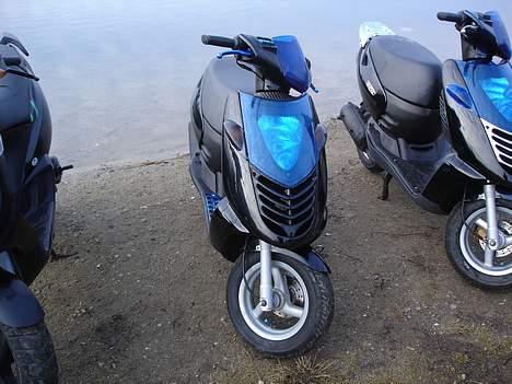 Aprilia Sonic evo solgt ! - Sådan her så den ud da jeg fik den !  billede 2