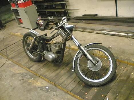 Veteraner Mzér chopper - lyger skal på og det skal køre billede 5