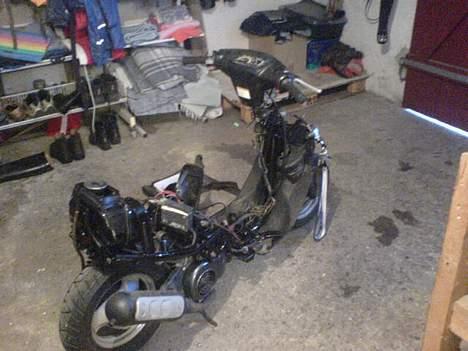 Yamaha Jog fs {Solgt} billede 4