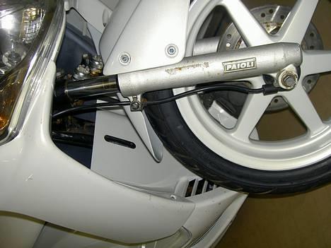 Yamaha Jog R - Hvid - solgt billede 6