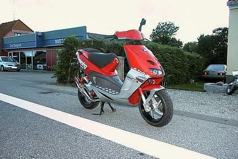 Aprilia SR 50 byttet til Madass - lidt i profil billede 7