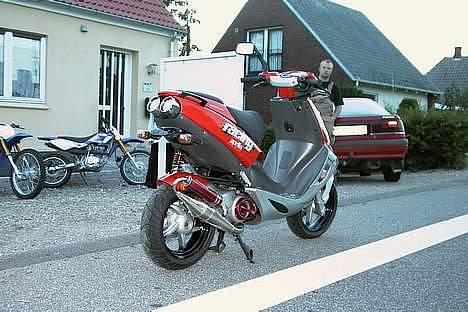 Aprilia SR 50 byttet til Madass - kan man nå at se den smarte bagskærm? billede 9