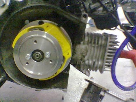 Yamaha Jog Evo - | Malossi Evo | - Min dejlige kæreste<3 på joggen som den så ud før billede 2