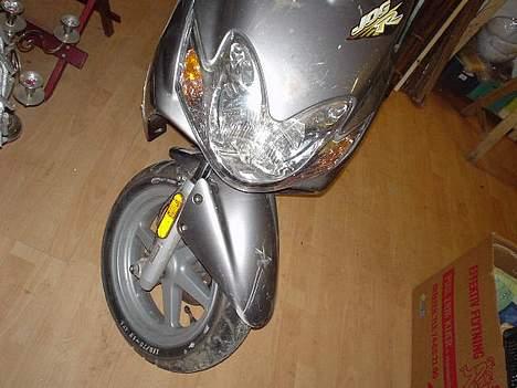 Yamaha Jog R 63sc00ters SOLGT - før - da jeg fik den billede 9