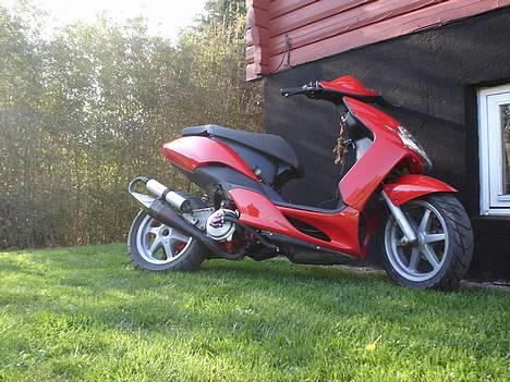 Yamaha Jog R LC [SOLGT] billede 1