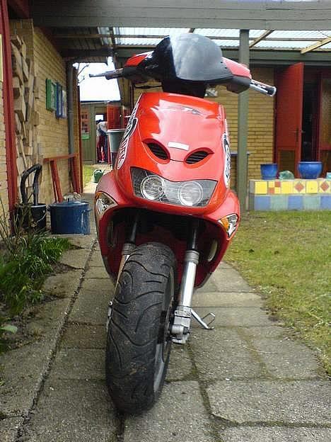 Aprilia Sr50 AC / SD *SOLGT* billede 1