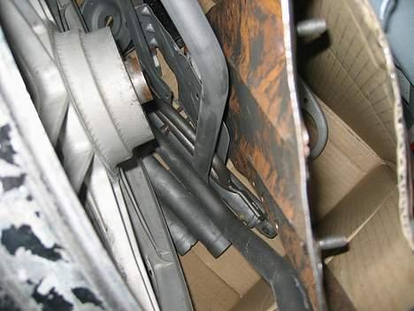 Puch GP N-SSL Flagskib PROJEKT - Diverse dele inden afslibning og maling billede 2