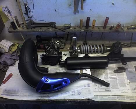 Suzuki            SMX - SOLGT - Lidt ny malet ting billede 3