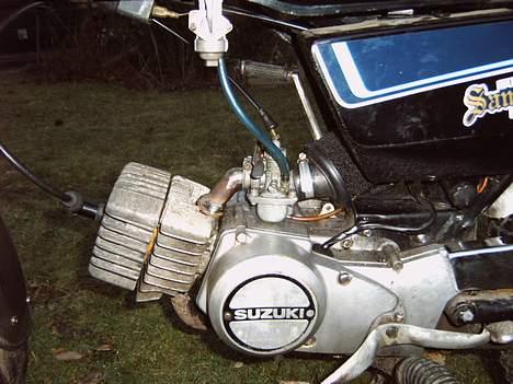 Suzuki DM50 (SOLGT) - her kan i se den fine studs som klaus m har lavet. billede 4