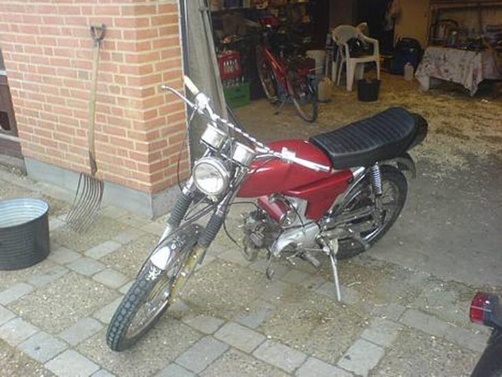 {{currentPhoto.altText}} billede {{currentPhoto.number}}