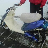 Yamaha Nize Jog Solgt i dele