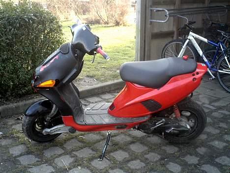 Italjet formula (BYTTET) til HOT - min scooter fra venstre side billede 1