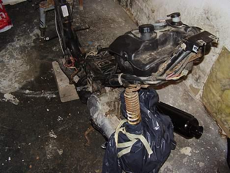 Aprilia rally SOLGT - ja dæmperen skal skiftes billede 11