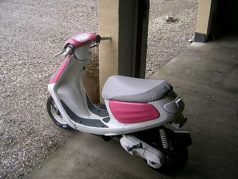 Yamaha Jog space billede 7