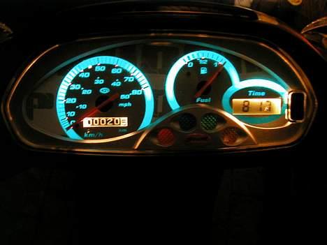 Piaggio Typhoon ..:Stjålet:.. - Nice speedometer! Taget om aften! billede 4