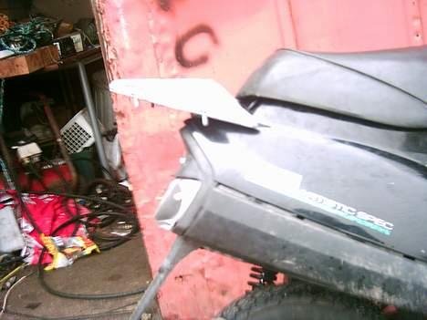 Yamaha jog SOLGT. - nice.. =).... næste opgave billede 17