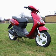 Yamaha Neos (solgt)