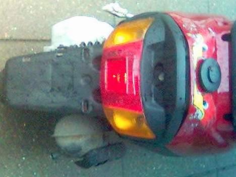 Yamaha jog solgt billede 7