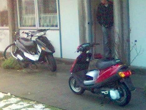 Yamaha jog solgt billede 10