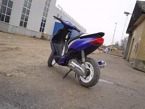 Yamaha Jog R 63sc00ters SOLGT billede 16