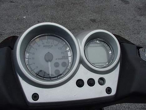 Yamaha Aerox (Solgt) billede 8