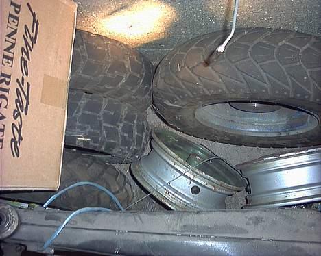 Suzuki Estilete---- TIL SALG --- - dæk og fælge billede 14