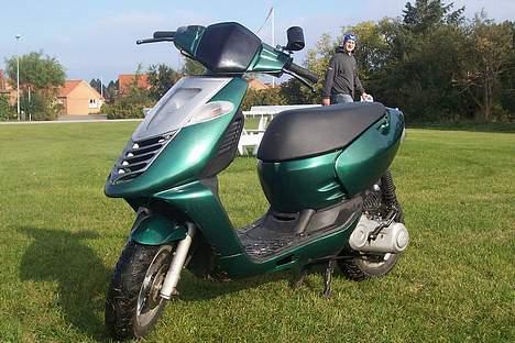 Aprilia sonic SOLGT billede 4