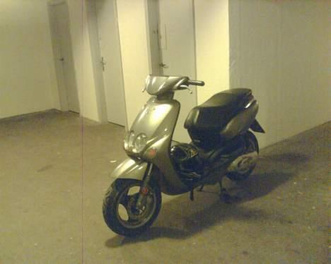 Yamaha neos billede 3