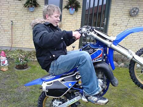 Yamaha yz 80 SOLGT!! - mig der kører på hjul... ;p billede 12