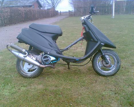 Yamaha Jog AS "Legetøj" (byttet) - Nye pics.. billede 1
