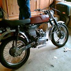 Yamaha Fs1 Dx50 GAMMLE PICS