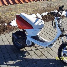 Yamaha Bws ((Solgt))