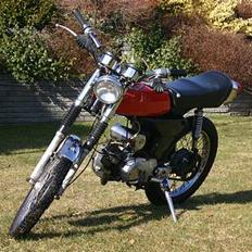 Yamaha 4 gear