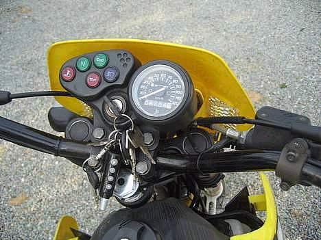 Suzuki RMX (SOLGT) - 8794 km billede 3